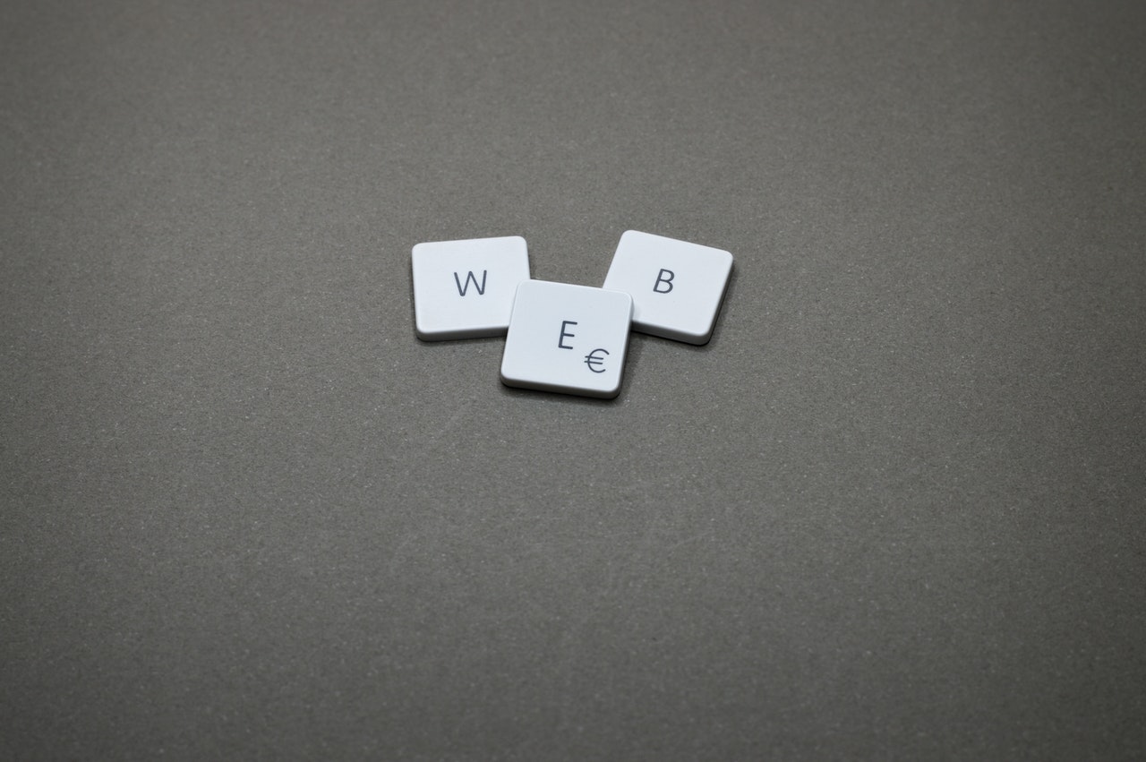 Web Hosting Benefits: What Every Business Should Know